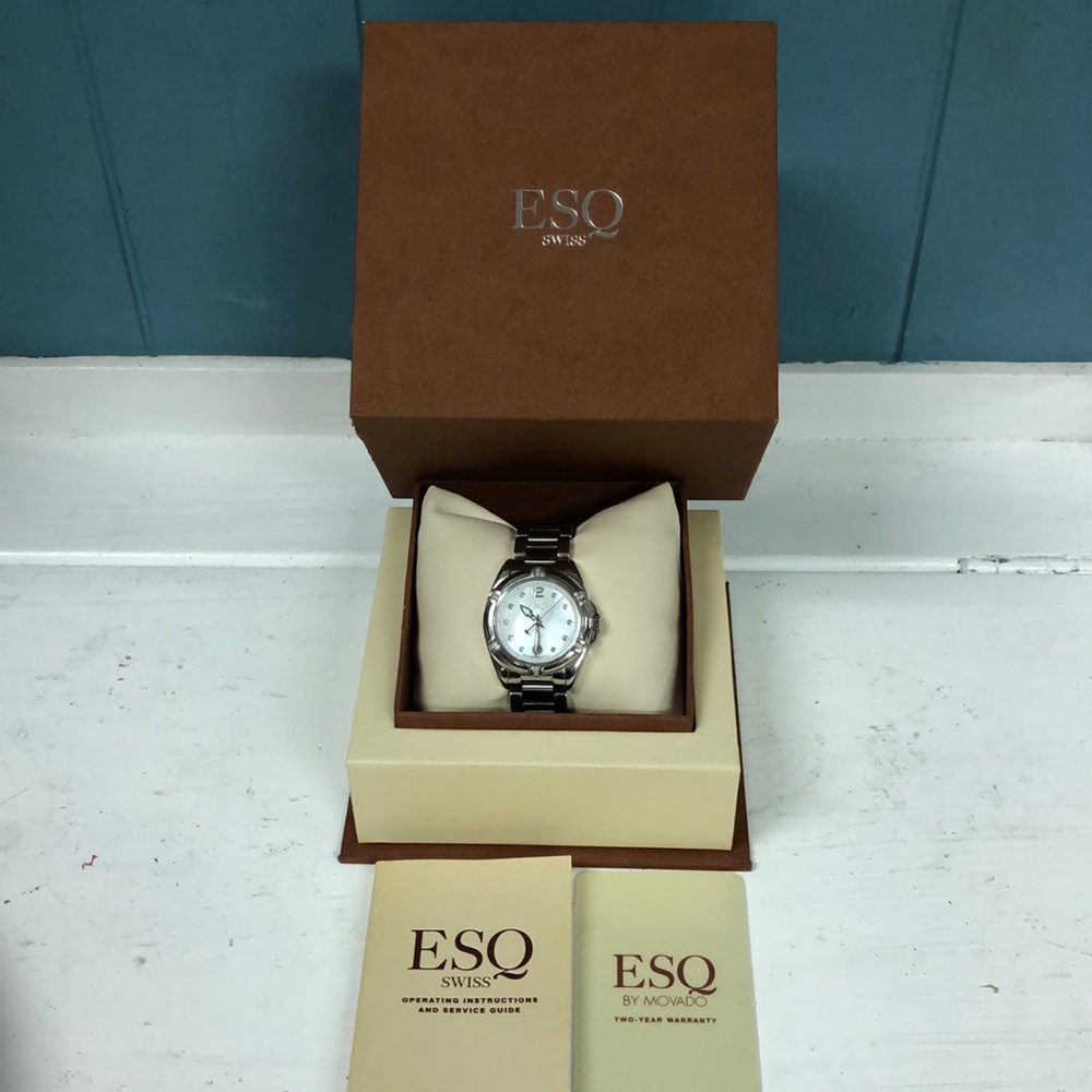 Ladies ESQ by Movado‎ women’s watch in original box manual